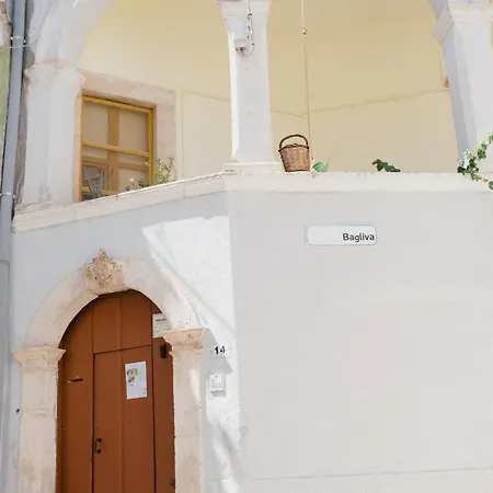 Genius Loci - Camera E Colazione * Sannicandro di Bari